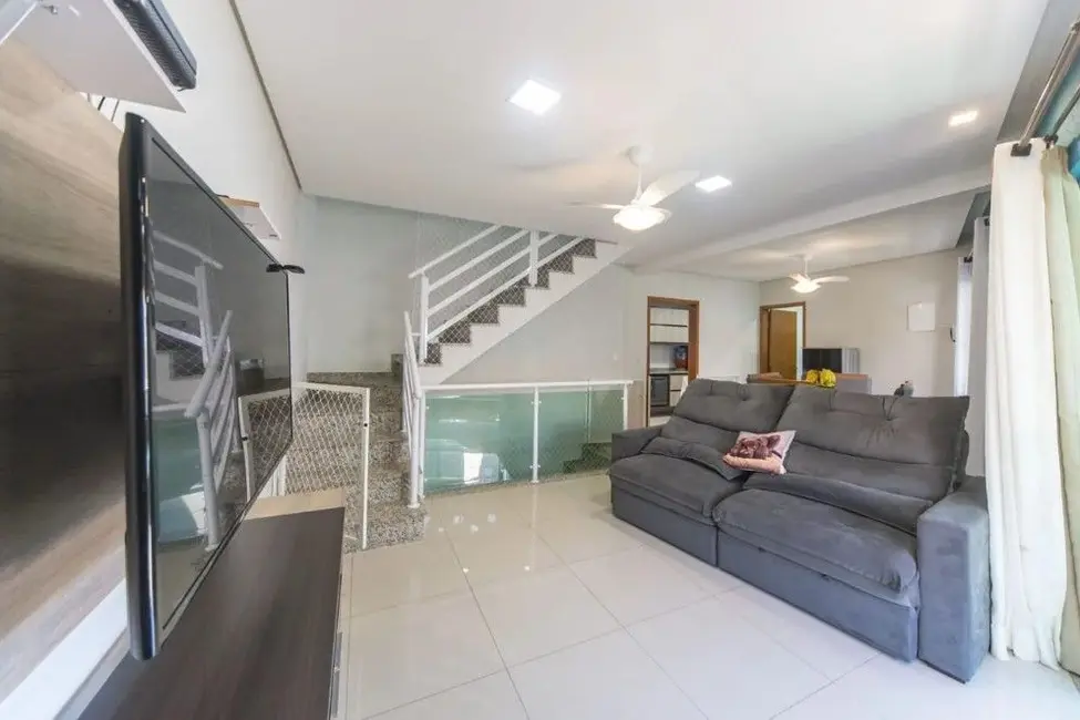 Sobrado com 3 quartos à venda e para alugar, 268m2 em Vila Linda, Santo Andre - SP - imagem 2 Foto 2 de Sobrado com 3 quartos à venda e para alugar, 268m2 em Vila Linda, Santo Andre - SP