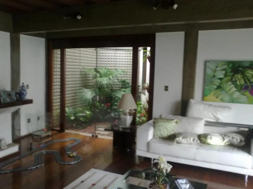 Sobrado com 3 quartos à venda, 411m2 em Vila Gilda, Santo Andre - SP - imagem 7 Foto 7 de Sobrado com 3 quartos à venda, 411m2 em Vila Gilda, Santo Andre - SP