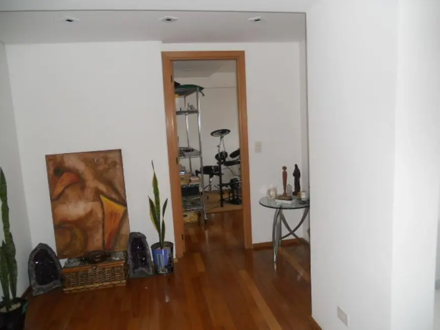 Foto 5 de Apartamento com 3 quartos para alugar, 192m2 em Vila Gilda, Santo Andre - SP