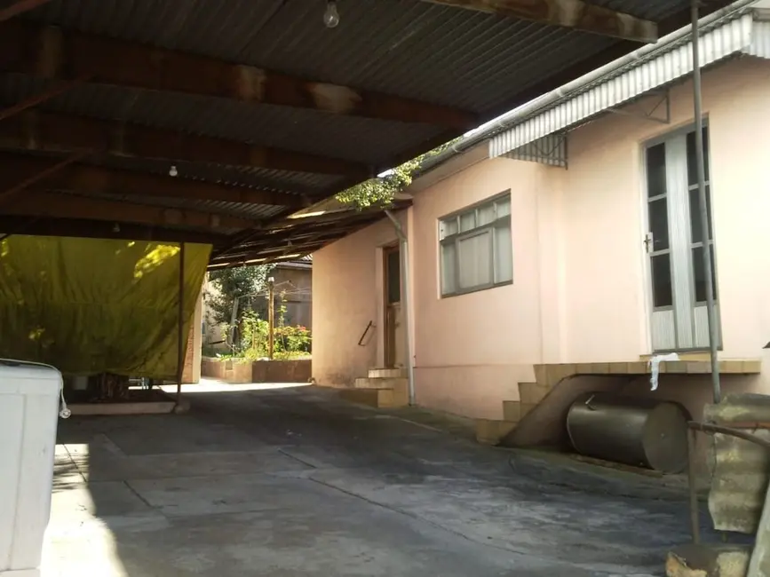 Foto 1 de Terreno / Lote à venda, 700m2 em Santo Andre - SP