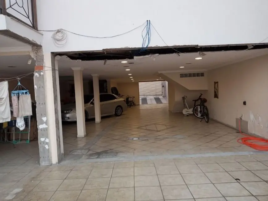 Foto 9 de Sobrado com 3 quartos à venda, 264m2 em Vila Guiomar, Santo Andre - SP