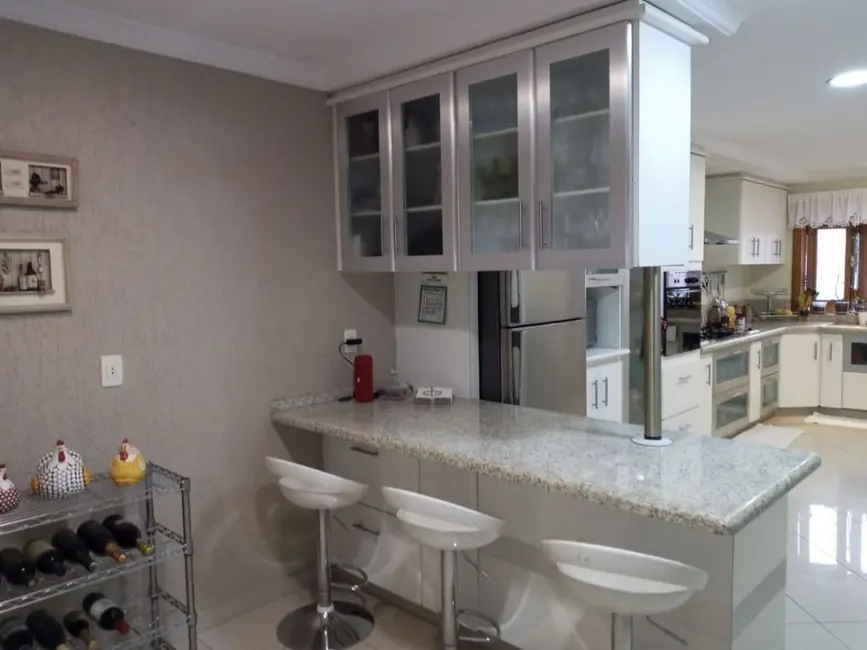 Foto 3 de Sobrado com 3 quartos à venda, 264m2 em Vila Guiomar, Santo Andre - SP