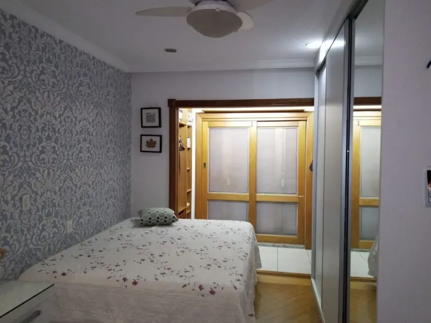 Foto 8 de Sobrado com 3 quartos à venda, 264m2 em Vila Guiomar, Santo Andre - SP