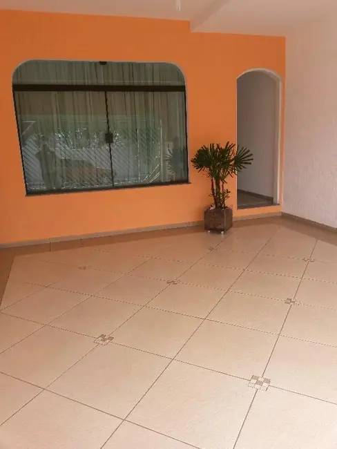 Sobrado com 3 quartos à venda, 125m2 em Sao Bernardo Do Campo - SP - imagem 6 Foto 6 de Sobrado com 3 quartos à venda, 125m2 em Sao Bernardo Do Campo - SP