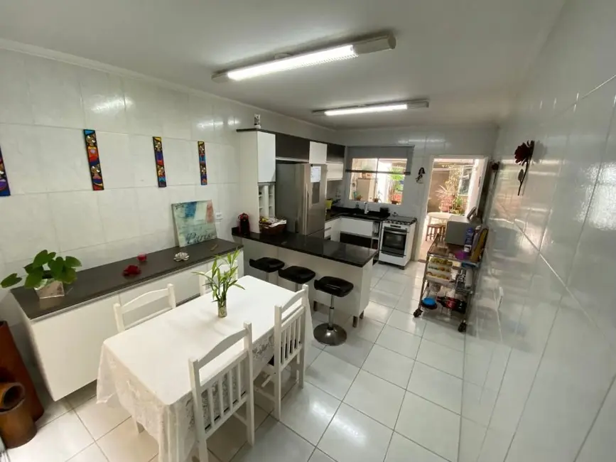 Foto 9 de Sobrado com 3 quartos à venda, 111m2 em Vila Linda, Santo Andre - SP