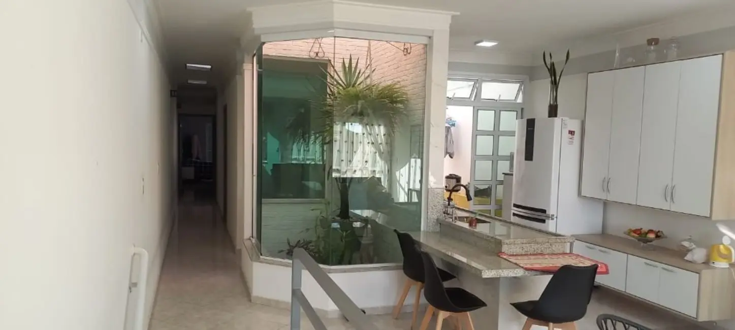 Foto 5 de Sobrado com 3 quartos à venda, 239m2 em Paraíso, Santo Andre - SP