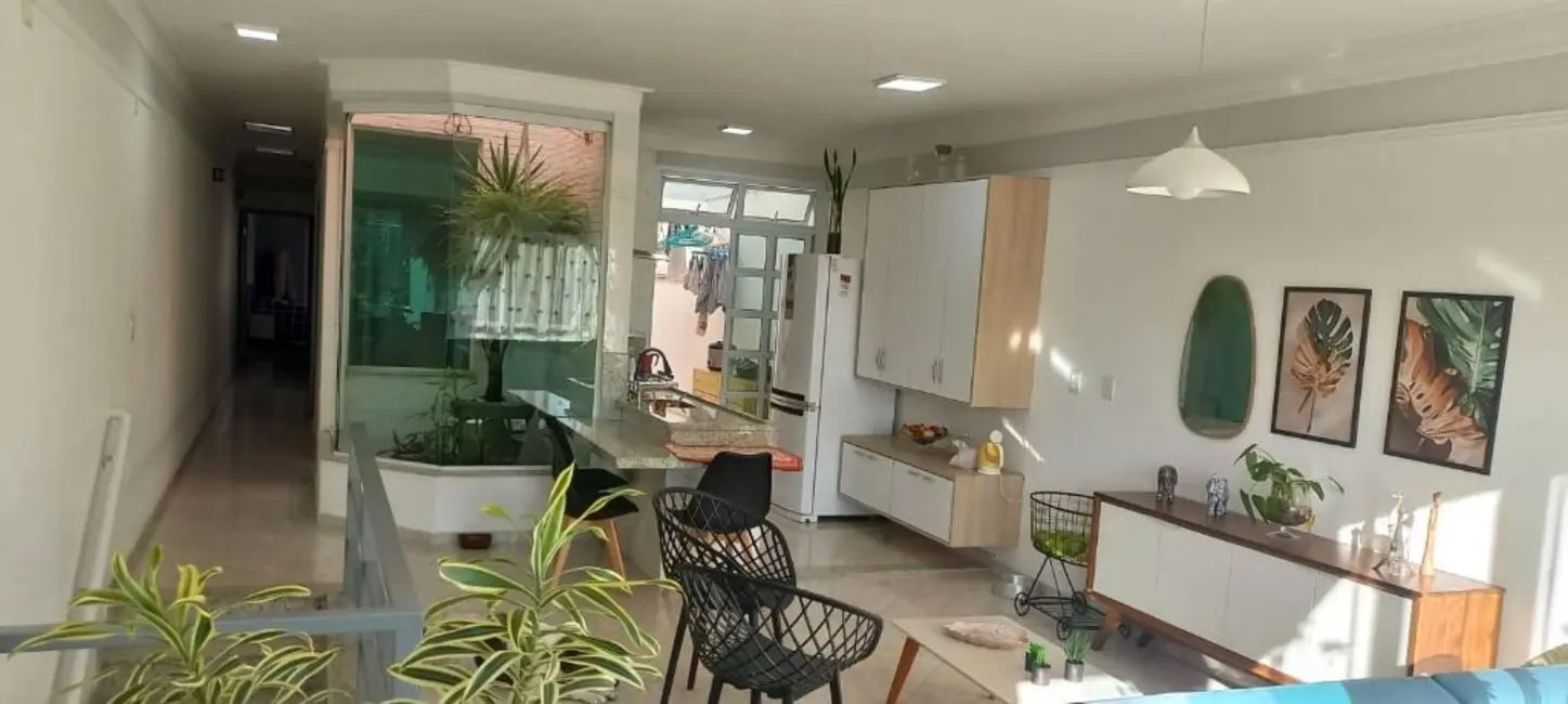 Foto 4 de Sobrado com 3 quartos à venda, 239m2 em Paraíso, Santo Andre - SP