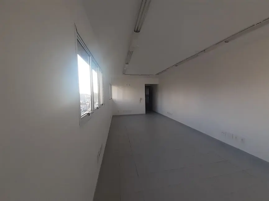 Foto 9 de Sala Comercial para alugar, 38m2 em Vila Gilda, Santo Andre - SP