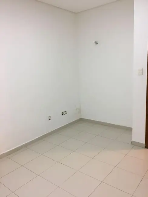 Foto 2 de Sala Comercial para alugar, 12m2 em Jardim, Santo Andre - SP