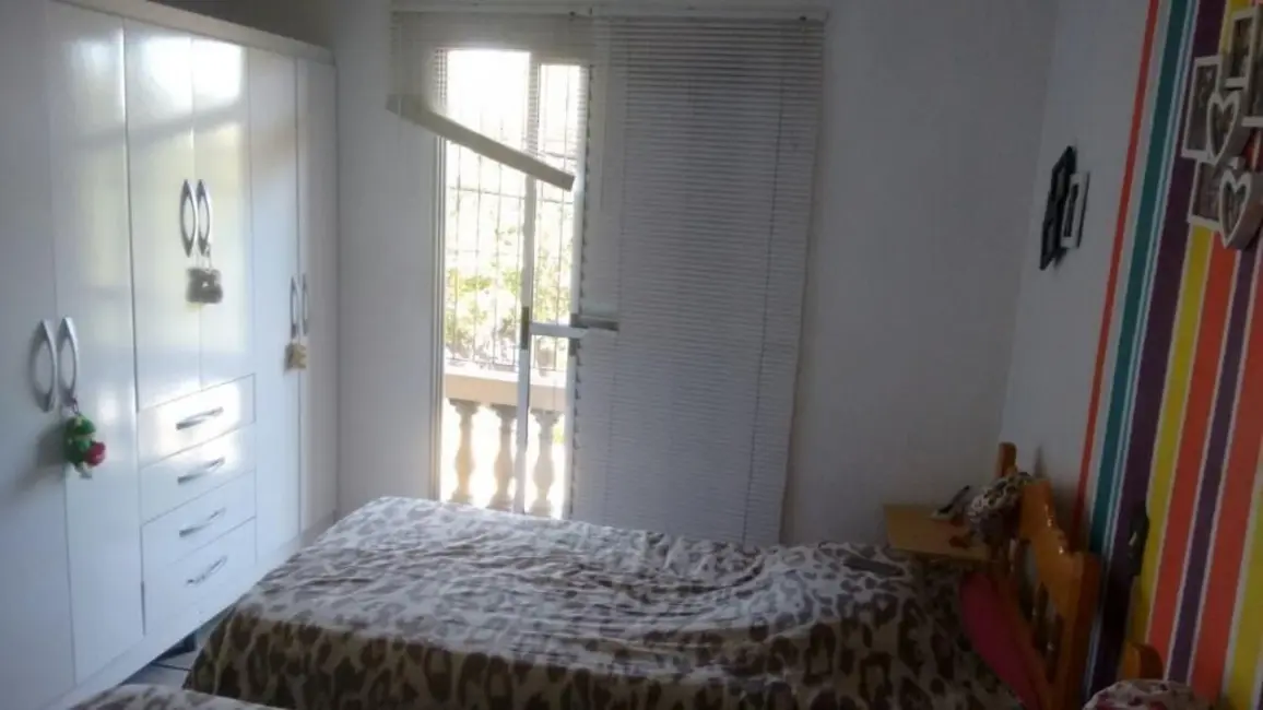 Foto 6 de Sobrado com 3 quartos à venda, 180m2 em Vila Palmares, Santo Andre - SP