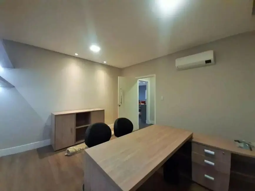 Foto 9 de Casa para alugar, 251m2 em Jardim Bela Vista, Santo Andre - SP