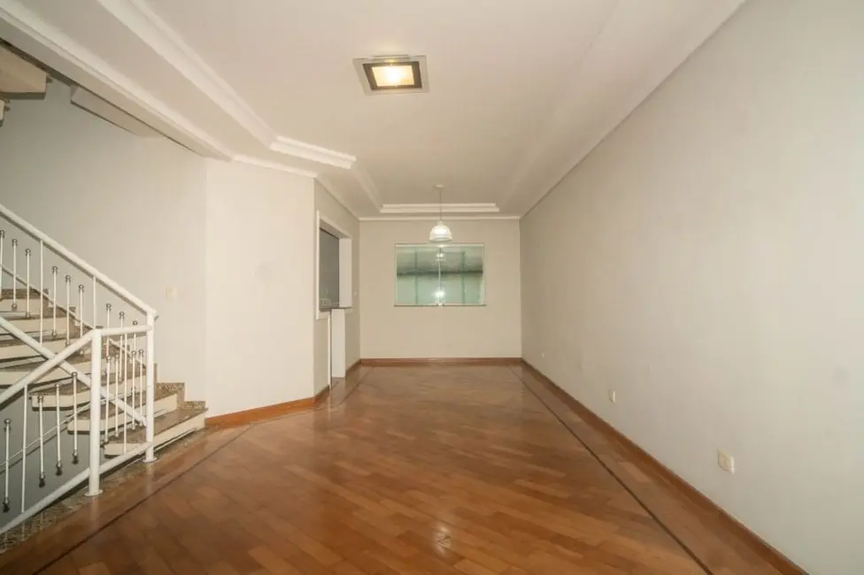Foto 2 de Sobrado com 3 quartos à venda, 228m2 em Vila Gilda, Santo Andre - SP