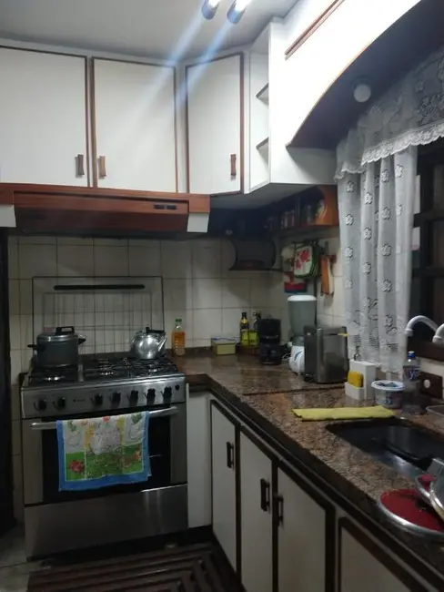 Foto 1 de Sobrado com 3 quartos à venda, 200m2 em Parque Marajoara, Santo Andre - SP