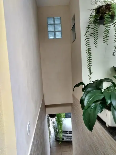 Sobrado com 3 quartos à venda, 136m2 em Vila Curuçá, Santo Andre - SP - imagem 9 Foto 9 de Sobrado com 3 quartos à venda, 136m2 em Vila Curuçá, Santo Andre - SP