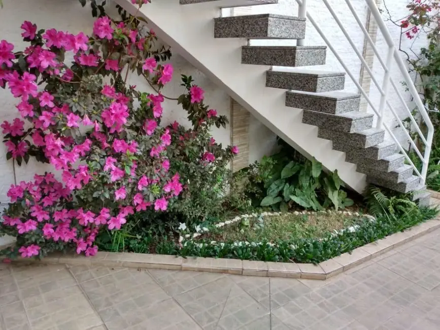 Sobrado com 3 quartos à venda, 136m2 em Vila Curuçá, Santo Andre - SP - imagem 4 Foto 4 de Sobrado com 3 quartos à venda, 136m2 em Vila Curuçá, Santo Andre - SP