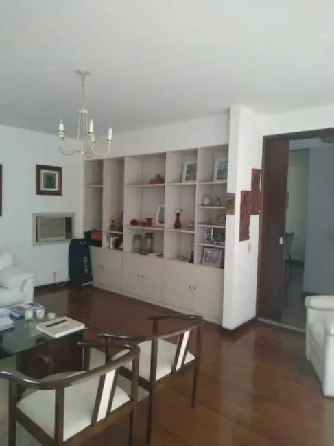 Foto 6 de Casa com 4 quartos à venda, 372m2 em Rio De Janeiro - RJ