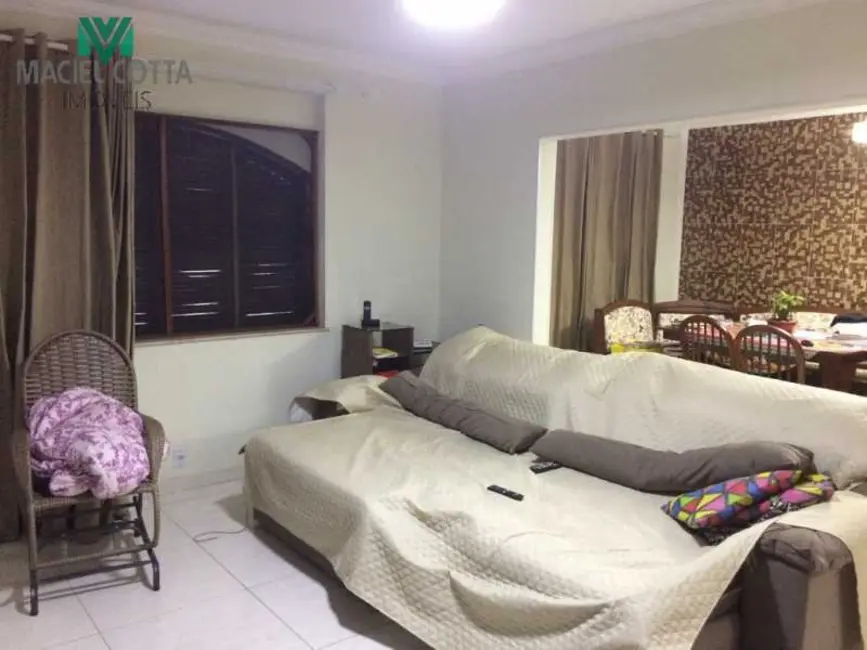 Foto 3 de Casa com 4 quartos à venda, 200m2 em Rio De Janeiro - RJ