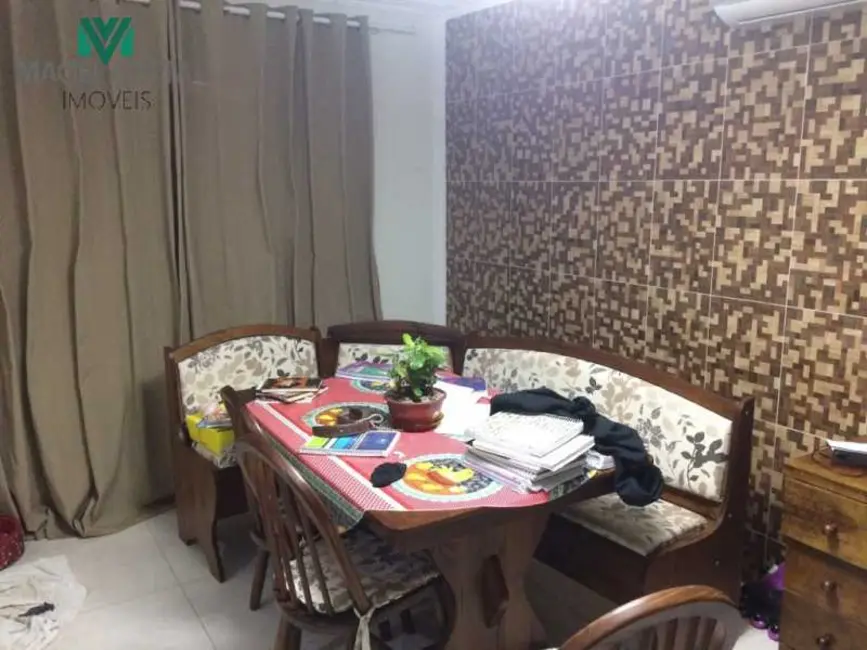 Foto 4 de Casa com 4 quartos à venda, 200m2 em Rio De Janeiro - RJ