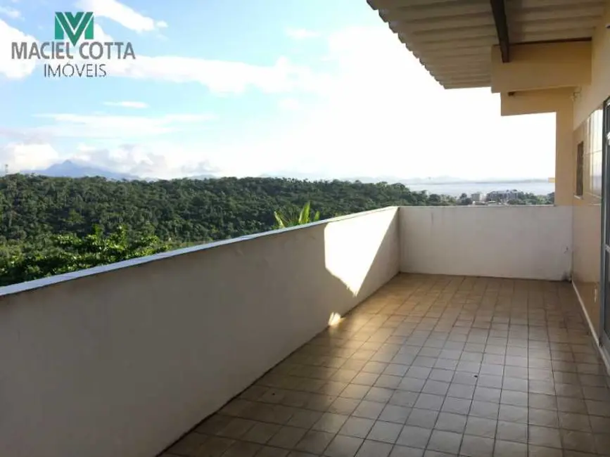 Foto 9 de Casa com 5 quartos à venda, 360m2 em Rio De Janeiro - RJ