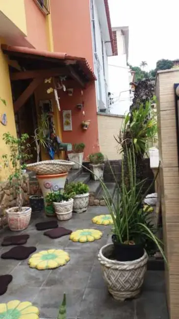 Casa de Condomínio com 3 quartos à venda, 140m2 em Rio De Janeiro - RJ - imagem 4 Foto 4 de Casa de Condomínio com 3 quartos à venda, 140m2 em Rio De Janeiro - RJ