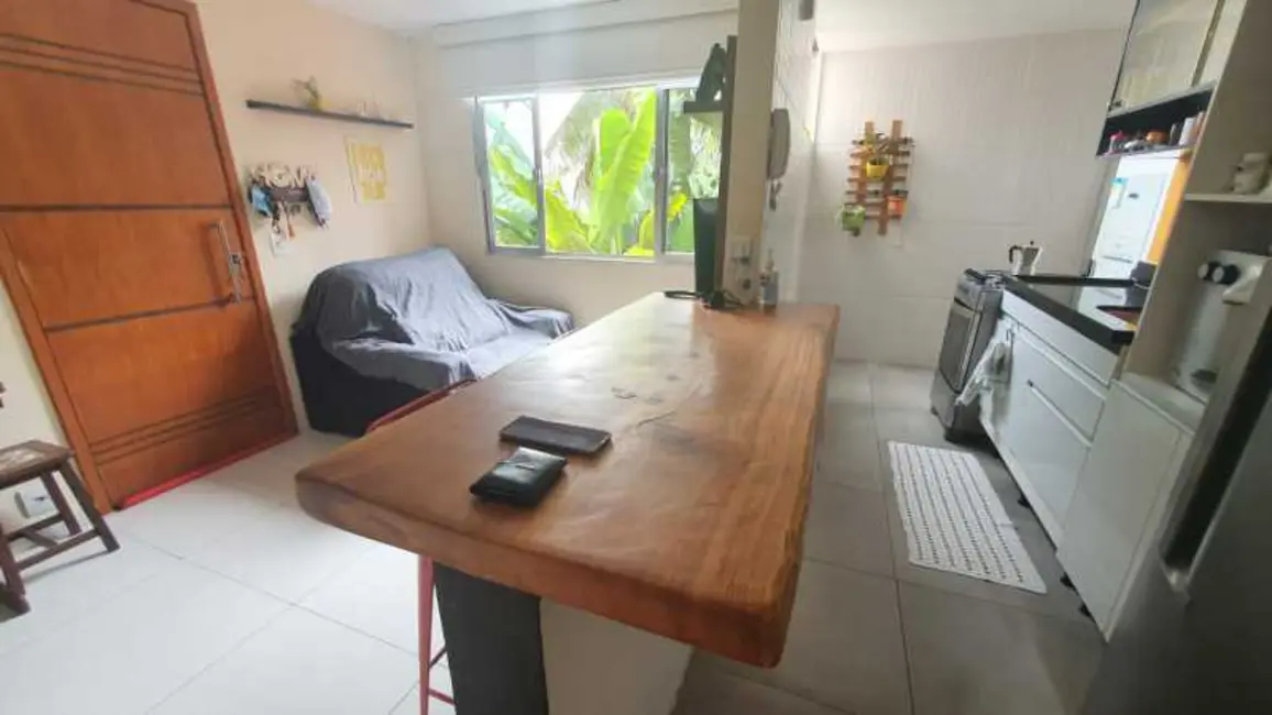 Foto 2 de Apartamento com 2 quartos à venda, 45m2 em Rio De Janeiro - RJ