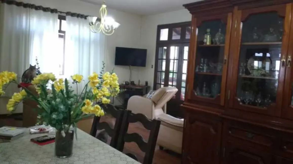 Casa com 3 quartos à venda, 360m2 em Rio De Janeiro - RJ - imagem 7 Foto 7 de Casa com 3 quartos à venda, 360m2 em Rio De Janeiro - RJ