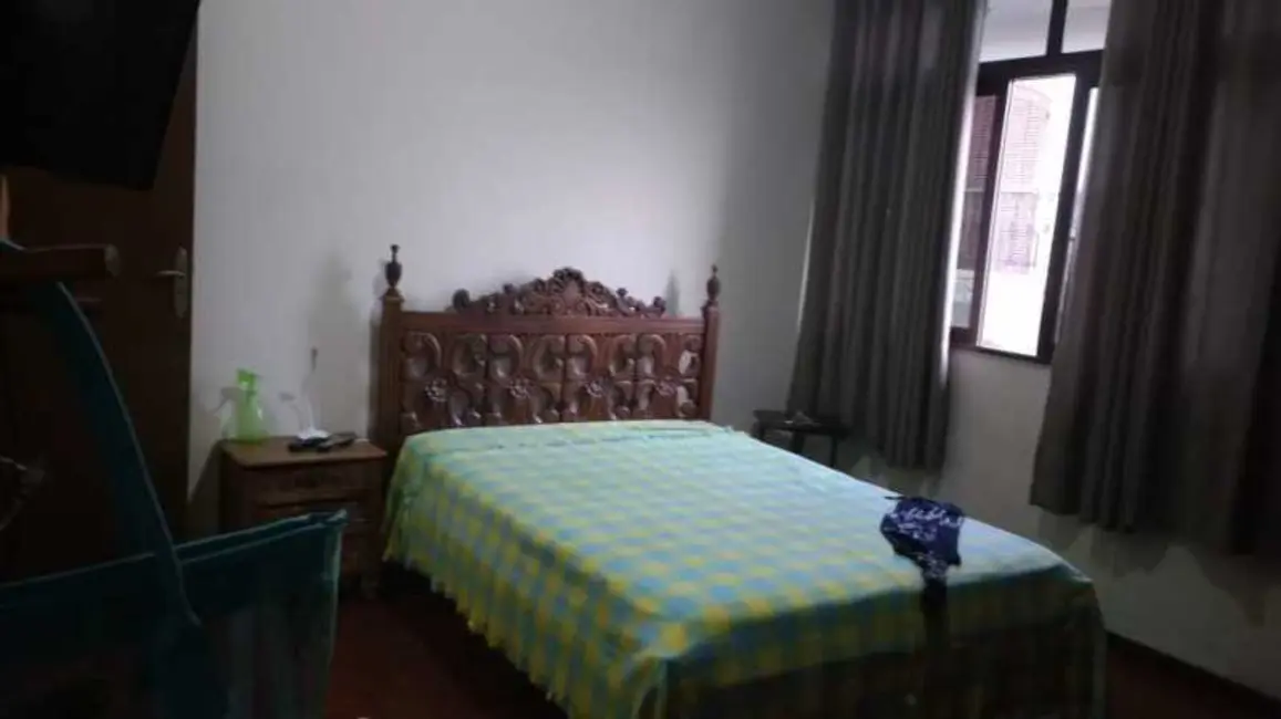 Casa com 3 quartos à venda, 360m2 em Rio De Janeiro - RJ - imagem 8 Foto 8 de Casa com 3 quartos à venda, 360m2 em Rio De Janeiro - RJ