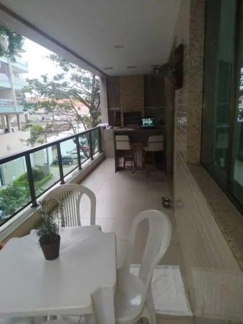 Foto 2 de Apartamento com 2 quartos à venda, 90m2 em Rio De Janeiro - RJ