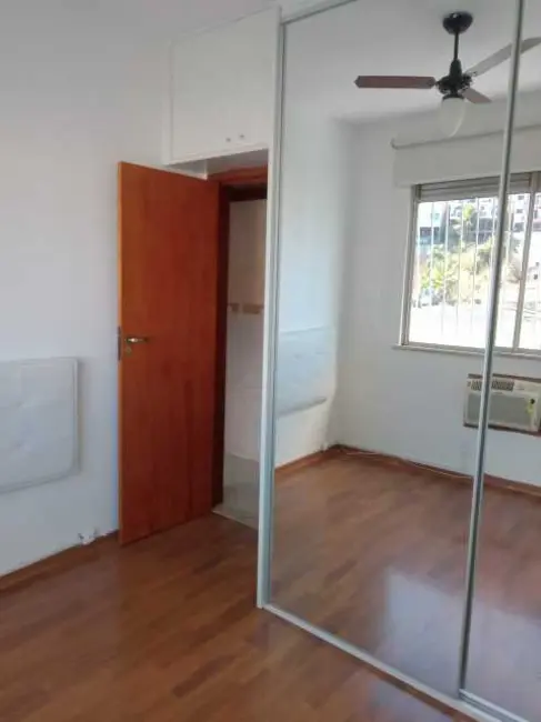Foto 9 de Apartamento com 2 quartos à venda, 55m2 em Rio De Janeiro - RJ