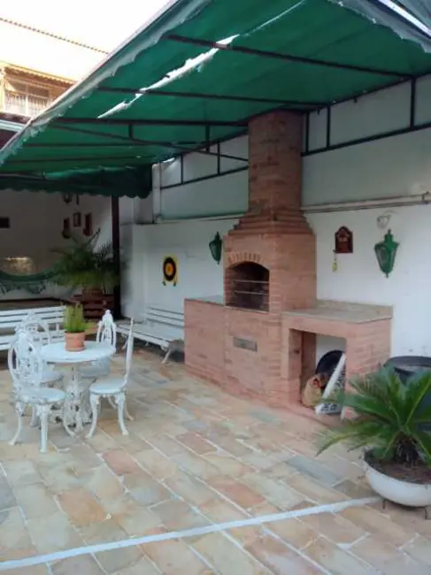 Foto 1 de Casa com 4 quartos à venda, 248m2 em Rio De Janeiro - RJ
