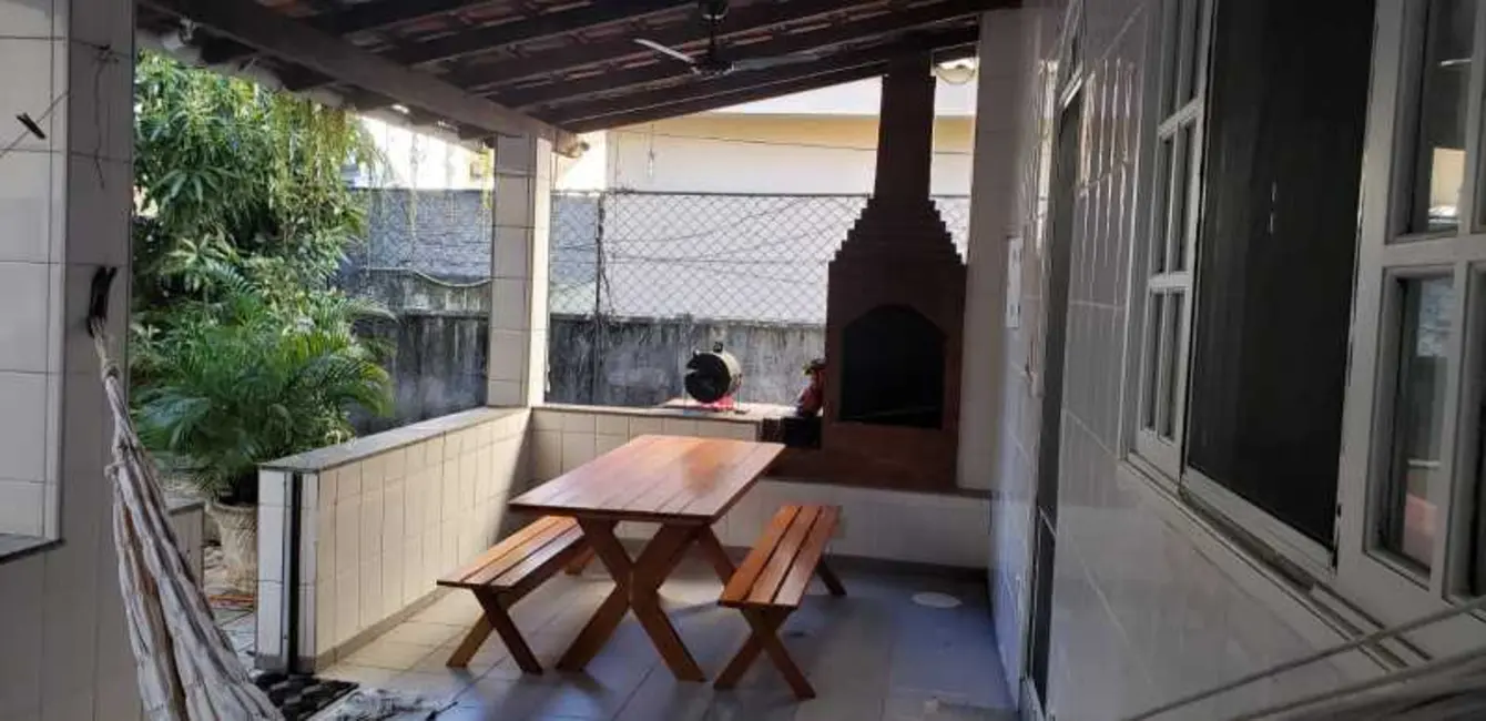 Casa com 3 quartos à venda, 120m2 em Rio De Janeiro - RJ - imagem 3 Foto 3 de Casa com 3 quartos à venda, 120m2 em Rio De Janeiro - RJ