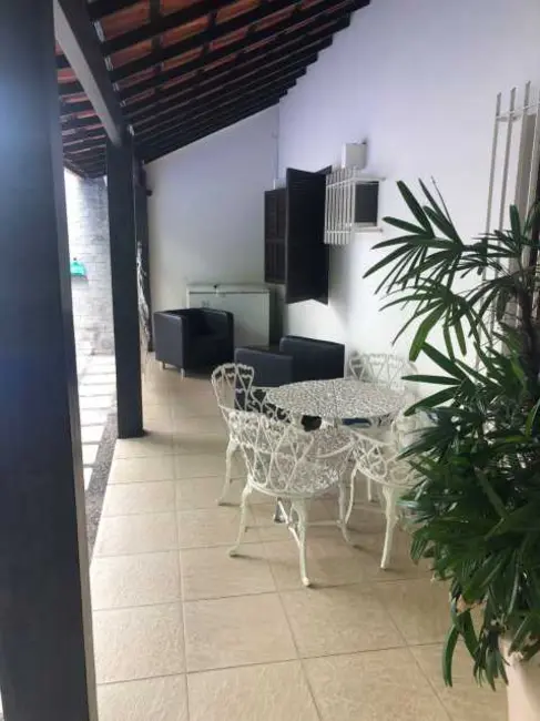 Foto 2 de Casa com 3 quartos à venda, 280m2 em Rio De Janeiro - RJ