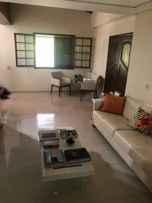 Foto 3 de Casa com 3 quartos à venda, 280m2 em Rio De Janeiro - RJ