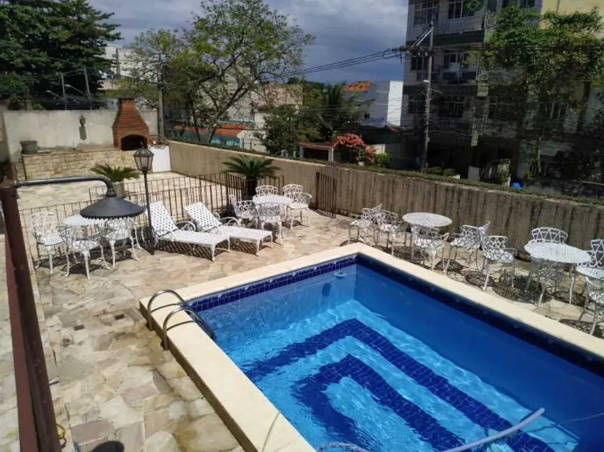 Foto 1 de Casa com 3 quartos à venda, 203m2 em Rio De Janeiro - RJ