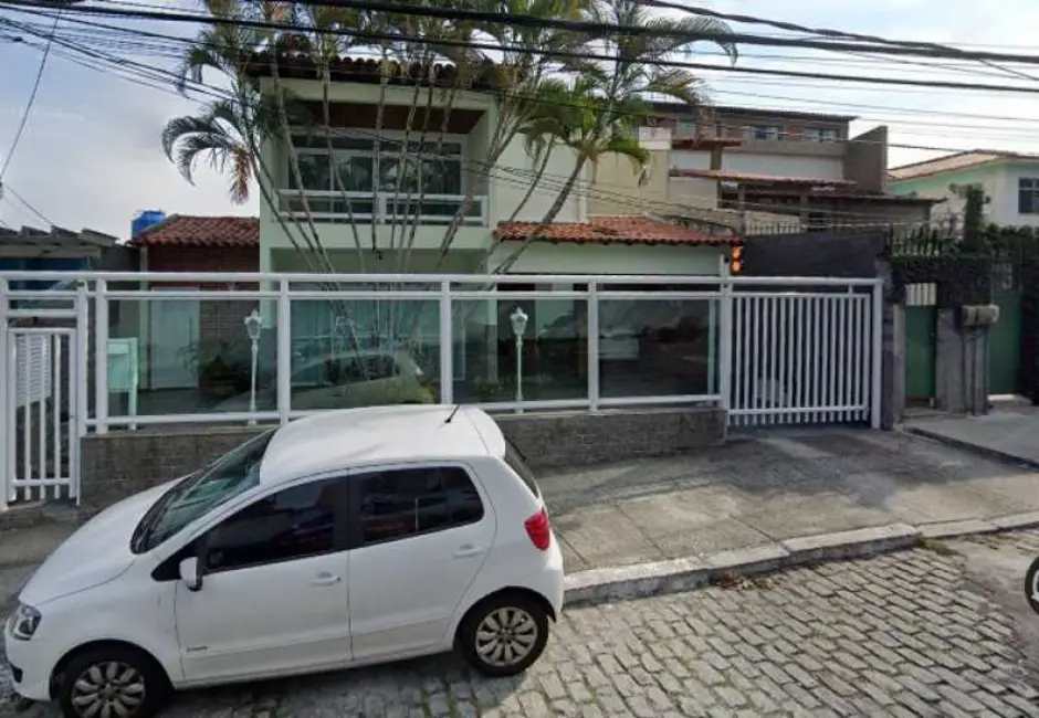 Foto 1 de Casa com 4 quartos à venda, 223m2 em Rio De Janeiro - RJ