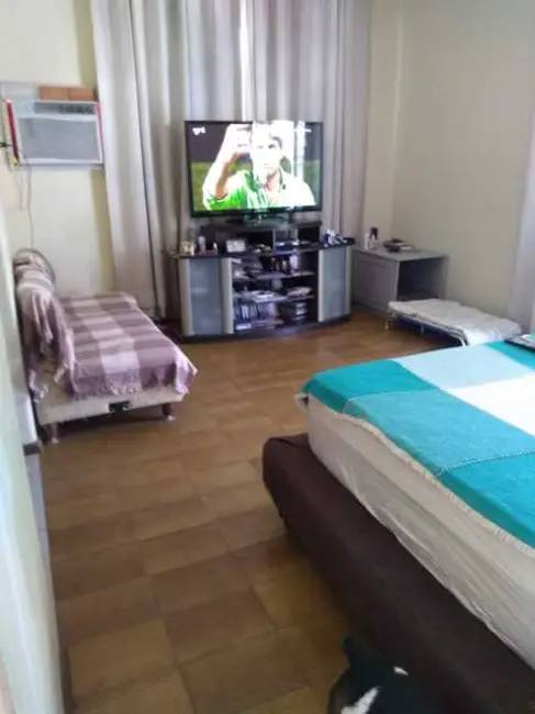 Foto 9 de Casa com 4 quartos à venda, 200m2 em Rio De Janeiro - RJ