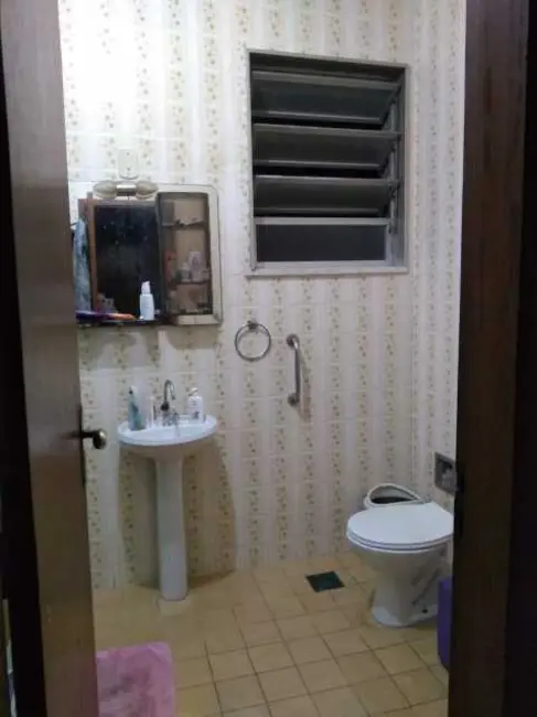 Foto 4 de Casa com 4 quartos à venda, 200m2 em Rio De Janeiro - RJ