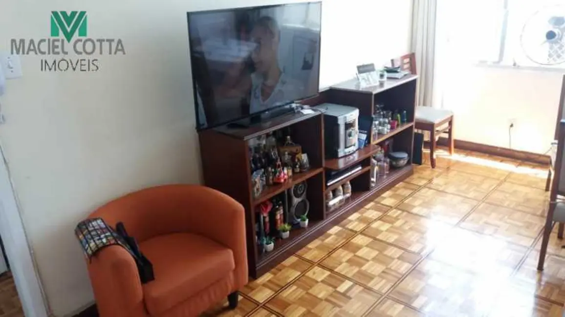 Foto 3 de Apartamento com 2 quartos à venda, 50m2 em Rio De Janeiro - RJ