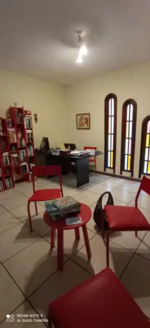 Casa com 3 quartos à venda, 429m2 em Rio De Janeiro - RJ - imagem 4 Foto 4 de Casa com 3 quartos à venda, 429m2 em Rio De Janeiro - RJ