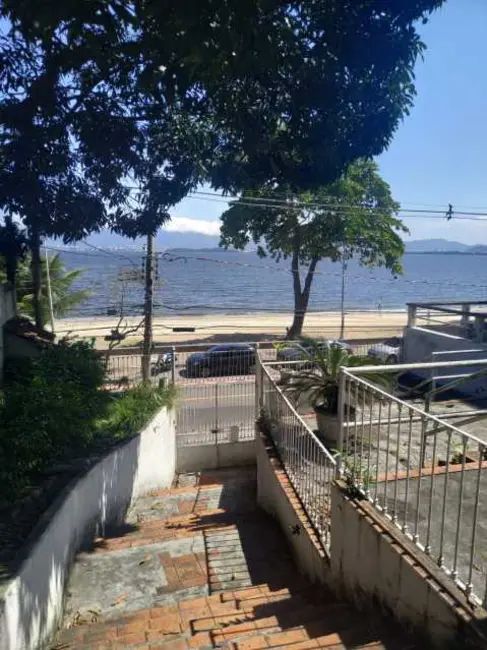 Foto 2 de Casa com 3 quartos à venda, 860m2 em Rio De Janeiro - RJ