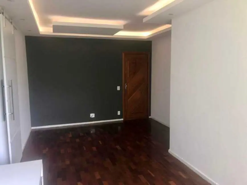 Foto 2 de Apartamento com 2 quartos à venda, 95m2 em Rio De Janeiro - RJ