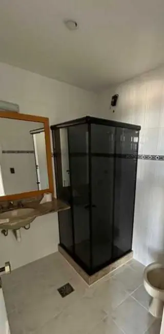 Apartamento com 4 quartos para alugar, 200m2 em Rio De Janeiro - RJ - imagem 9 Foto 9 de Apartamento com 4 quartos para alugar, 200m2 em Rio De Janeiro - RJ