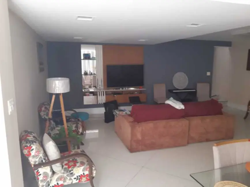 Foto 8 de Casa com 4 quartos à venda, 220m2 em Rio De Janeiro - RJ