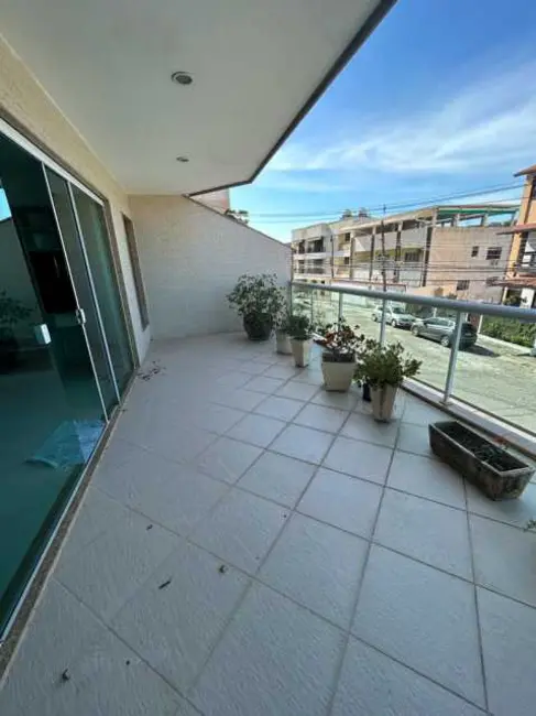 Casa com 4 quartos à venda, 400m2 em Rio De Janeiro - RJ - imagem 4 Foto 4 de Casa com 4 quartos à venda, 400m2 em Rio De Janeiro - RJ