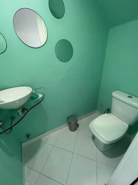 Casa com 4 quartos à venda, 400m2 em Rio De Janeiro - RJ - imagem 5 Foto 5 de Casa com 4 quartos à venda, 400m2 em Rio De Janeiro - RJ