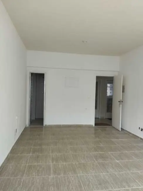 Sala Comercial à venda e para alugar, 28m2 em Rio De Janeiro - RJ - imagem 3 Foto 3 de Sala Comercial à venda e para alugar, 28m2 em Rio De Janeiro - RJ