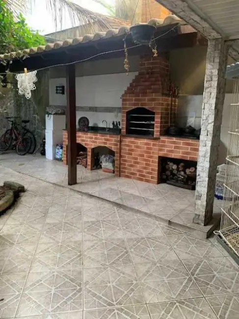 Foto 5 de Casa com 3 quartos à venda, 300m2 em Rio De Janeiro - RJ