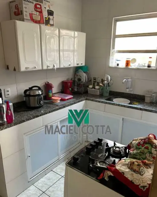 Foto 8 de Casa com 3 quartos à venda, 300m2 em Rio De Janeiro - RJ