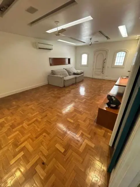 Casa com 4 quartos à venda, 300m2 em Rio De Janeiro - RJ - imagem 3 Foto 3 de Casa com 4 quartos à venda, 300m2 em Rio De Janeiro - RJ