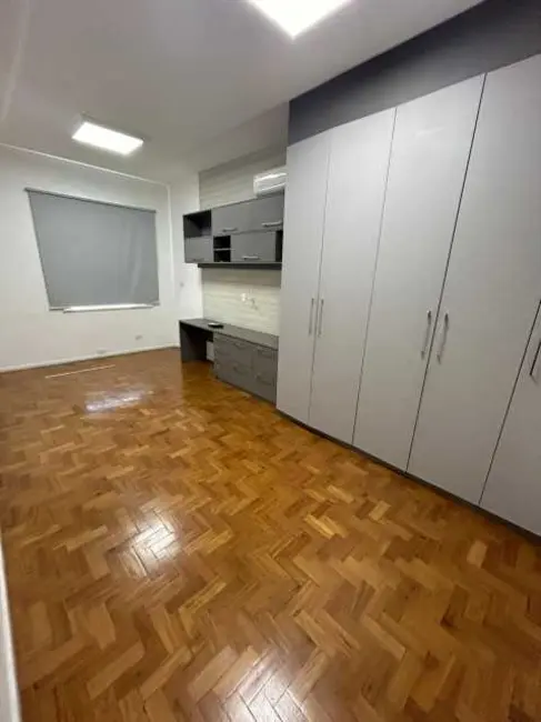 Casa com 4 quartos à venda, 300m2 em Rio De Janeiro - RJ - imagem 6 Foto 6 de Casa com 4 quartos à venda, 300m2 em Rio De Janeiro - RJ
